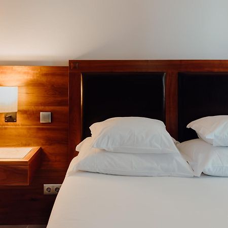 Casa Lata - Agroturismo E Enoturismo อามาเรส ภายนอก รูปภาพ
