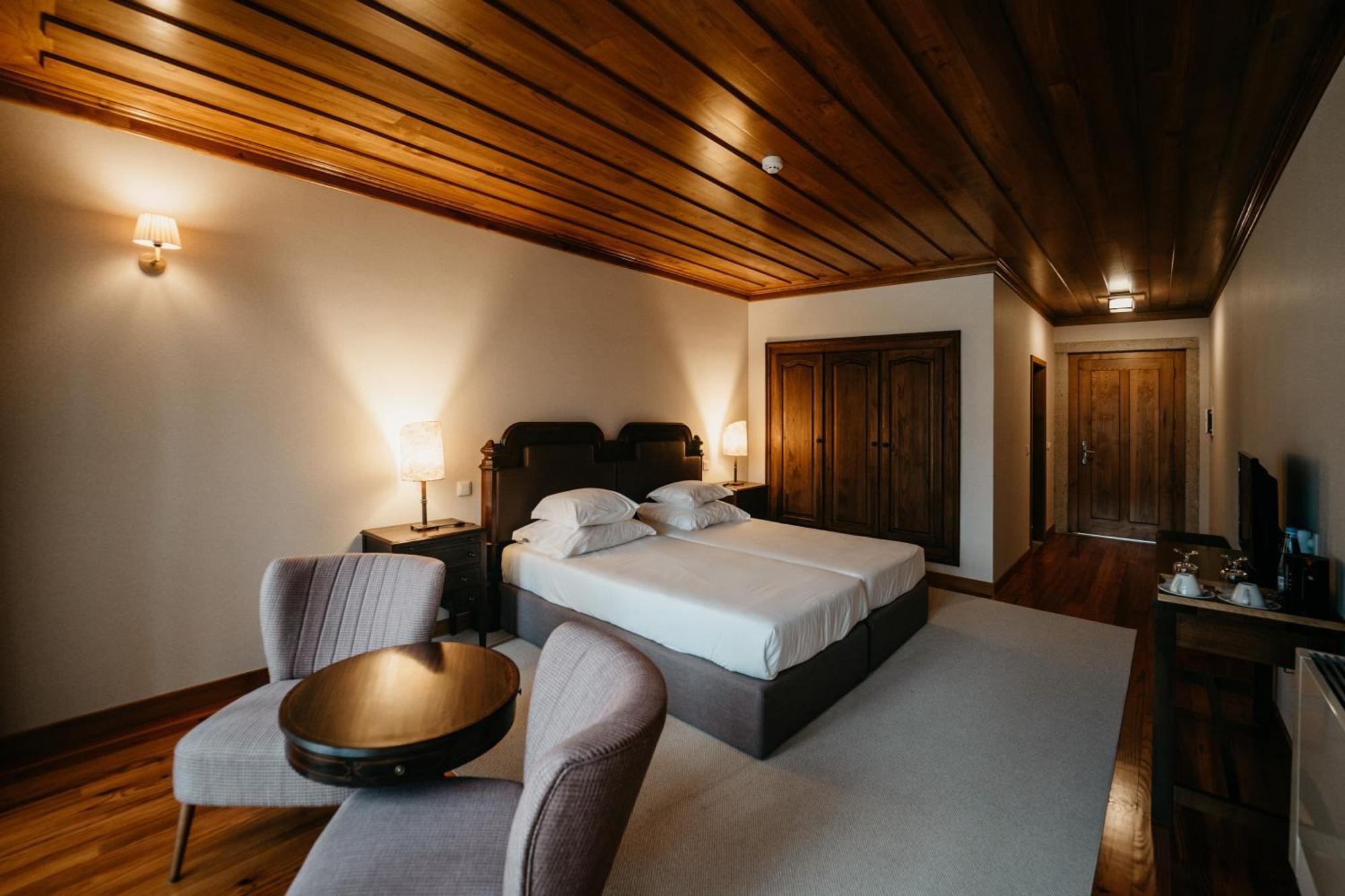 Casa Lata - Agroturismo E Enoturismo อามาเรส ภายนอก รูปภาพ